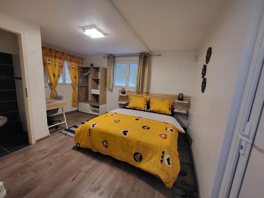 Appartement 2 Pieces Pres Du Lac De Bouzey Sanchey Esterno foto